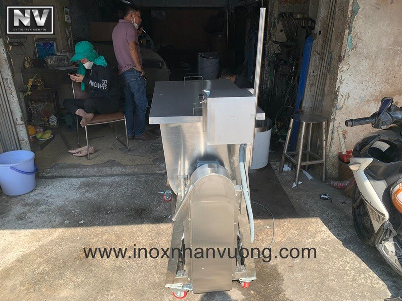 Dịch vụ sản xuất máy trộn thực phẩm theo yêu cầu