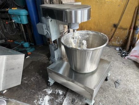 Máy trộn bột 15kg Việt Nam