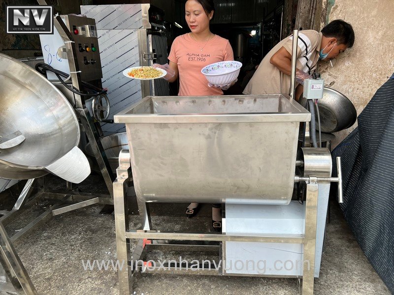 Máy trộn thực phẩm